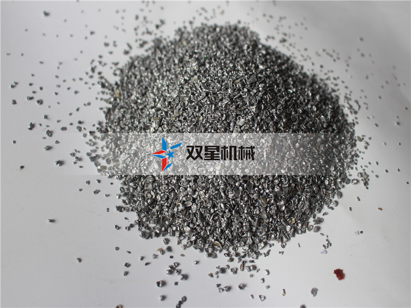 <a href='http://m.94mmp.cn/psj/845.html' target='_blank'><span>金屬破碎機(jī)</span></a>鐵屑破碎效果