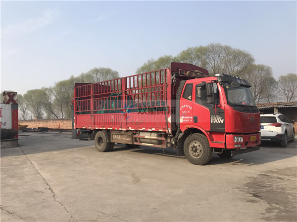 <a href='http://m.94mmp.cn/psj/845.html' target='_blank'><span>金屬破碎機</span></a>設(shè)備發(fā)往河南焦作