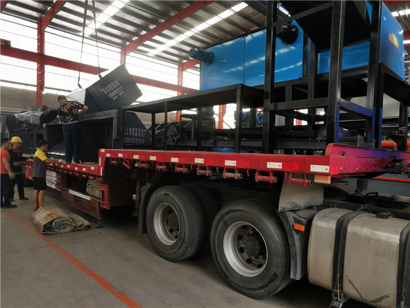 1600型廢鋼破碎機(jī)發(fā)貨 1600型<a href='http://m.94mmp.cn/' target='_blank'><span>廢鋼破碎機(jī)</span></a>發(fā)貨